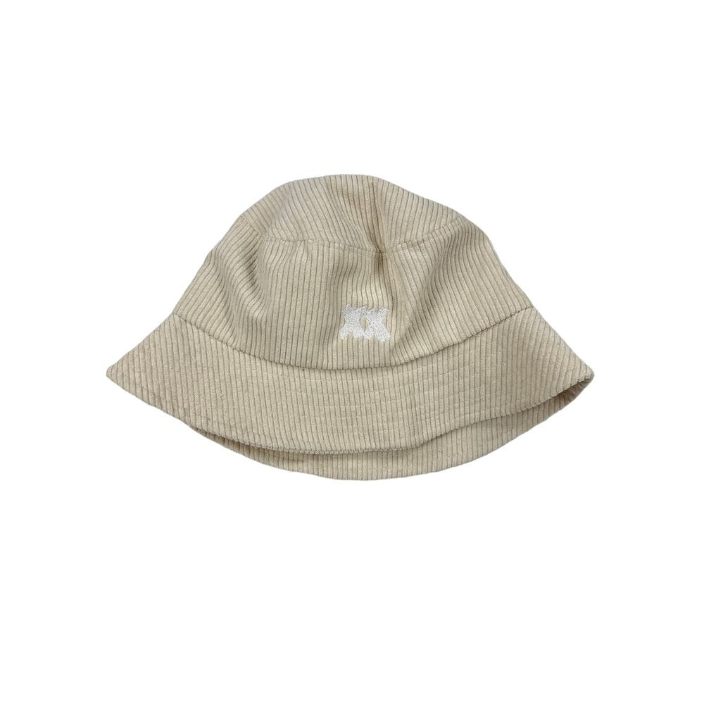 XX Tee-Oh - Corduroy Bucket Hat in Cream